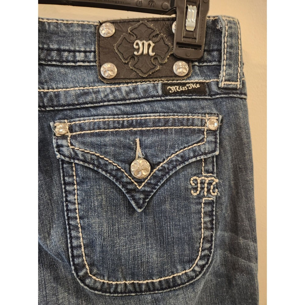 Women’s Distressed Bootcut Jeans - Dark Blue - Picture 5 of 12